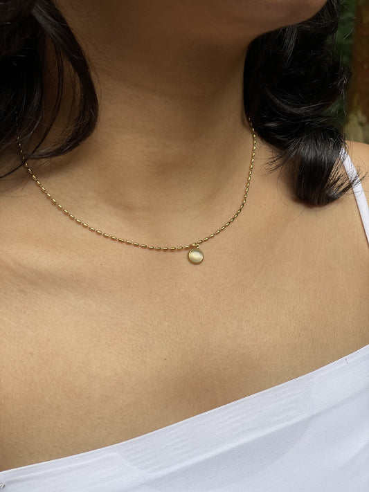 Mini stone delicate necklace