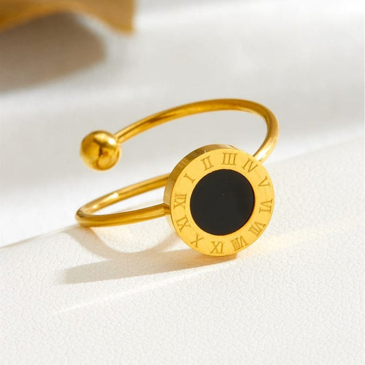Dazzling gold ring