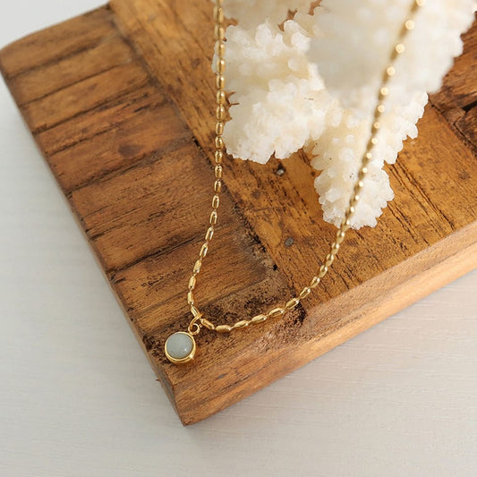 Mini stone delicate necklace