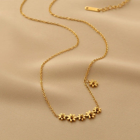 Flower necklace