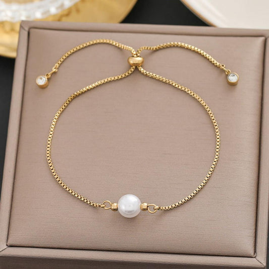 Pearl charm bracelet
